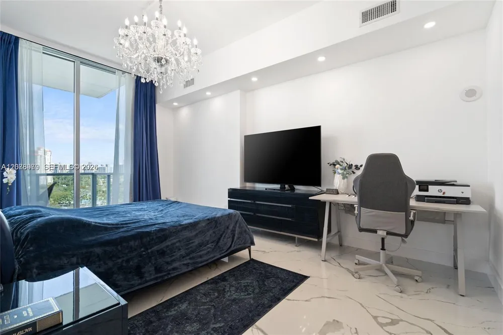 3029 NE 188th St #1021 Aventura, FL 33180