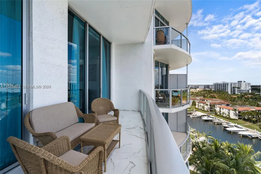 3029 NE 188th St #1021 Aventura, FL 33180
