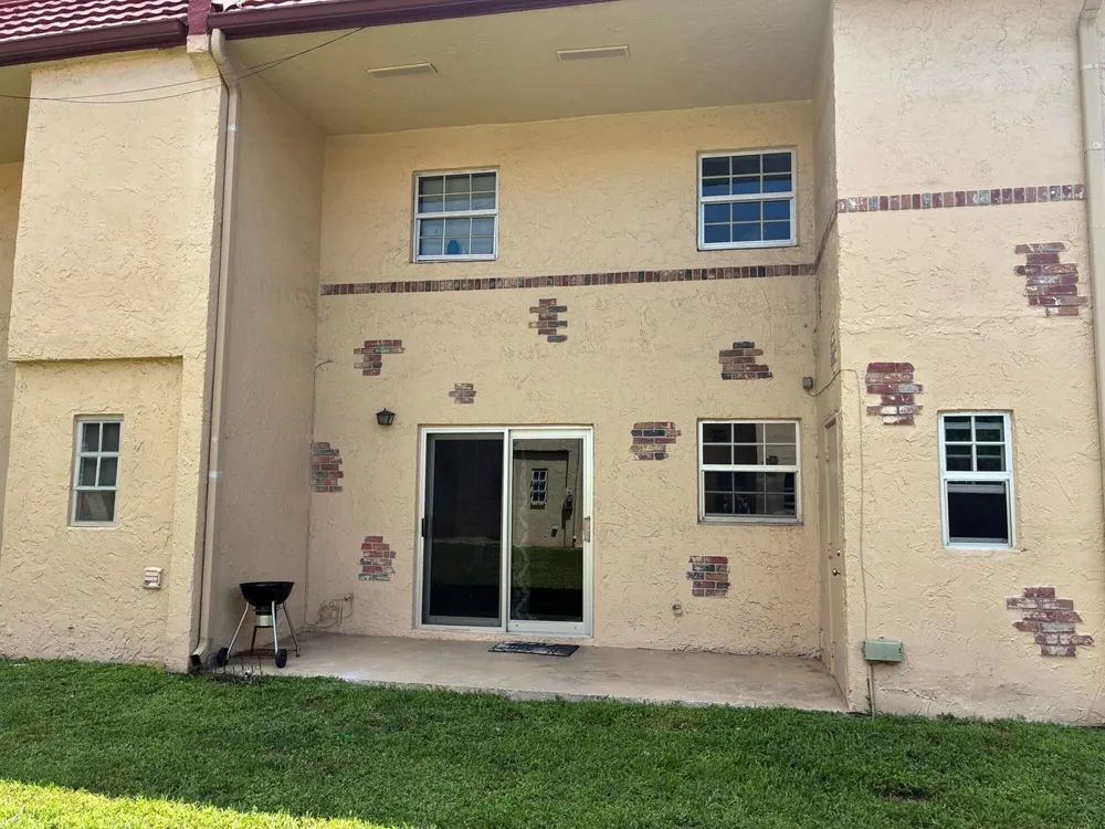3056 RIVERSIDE #1C Coral Springs, FL 33065