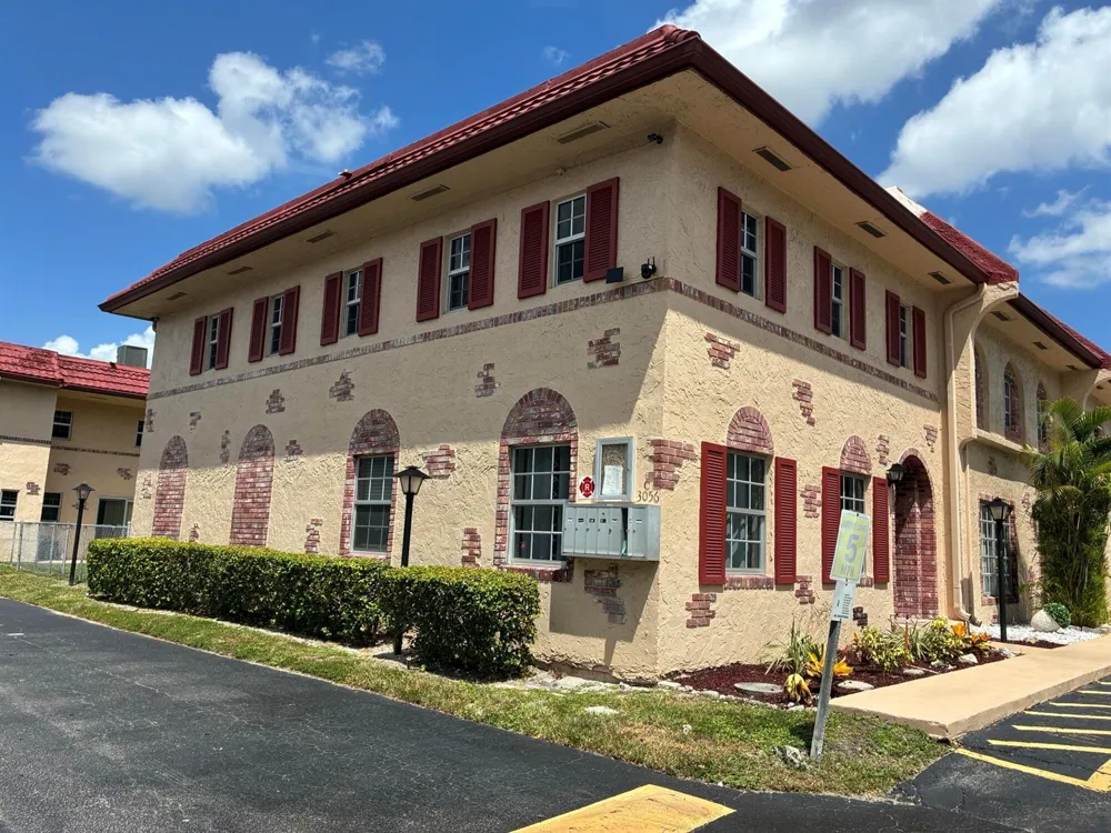 3056 RIVERSIDE #1C Coral Springs, FL 33065