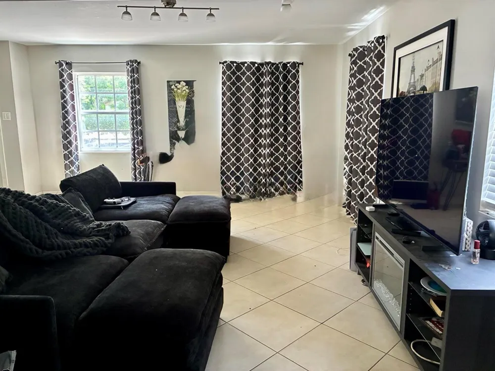 3056 RIVERSIDE #1C Coral Springs, FL 33065