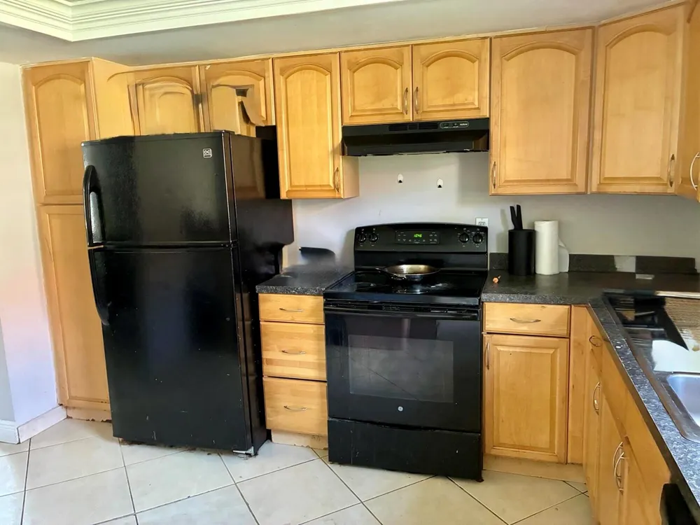 3056 RIVERSIDE #1C Coral Springs, FL 33065