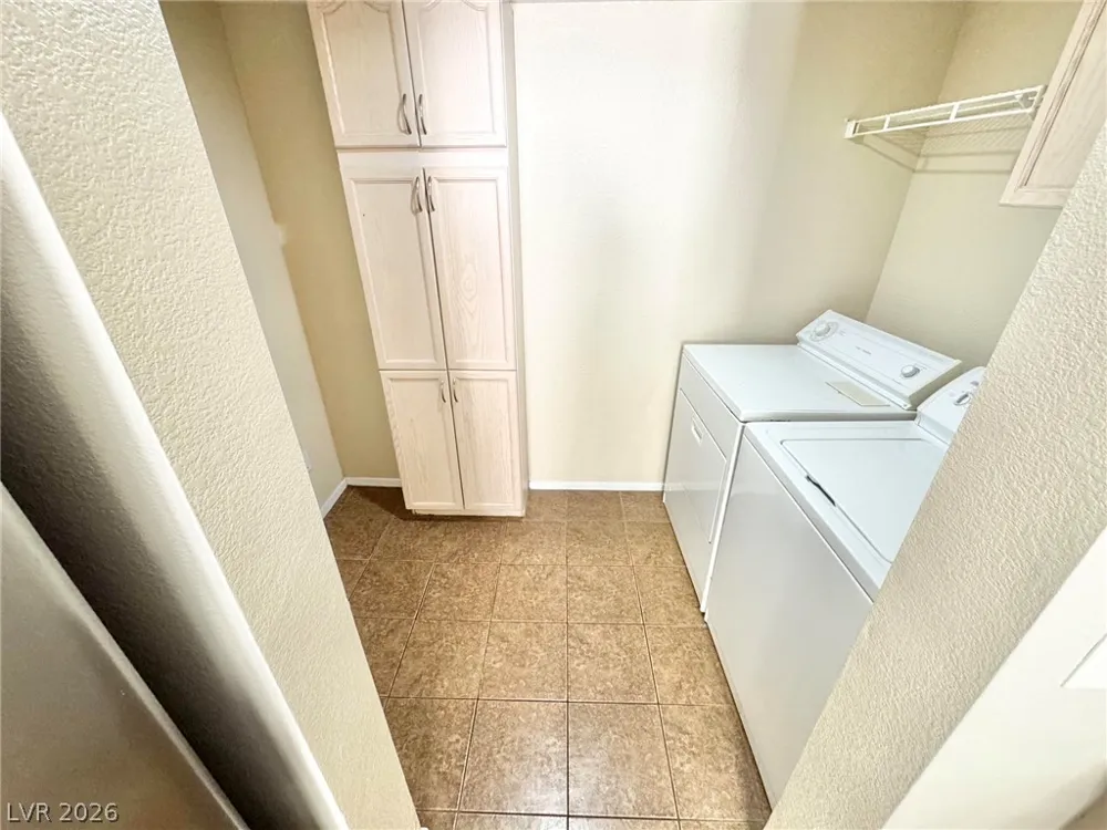 8456 Indigo Sky Avenue Las Vegas, NV 89129