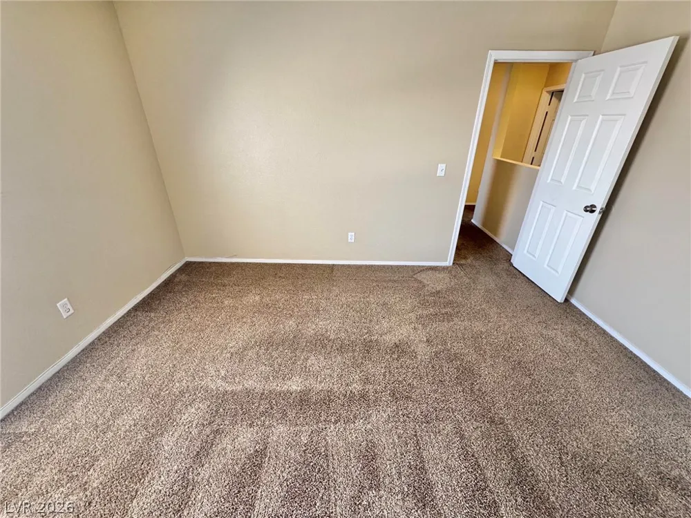 8456 Indigo Sky Avenue Las Vegas, NV 89129