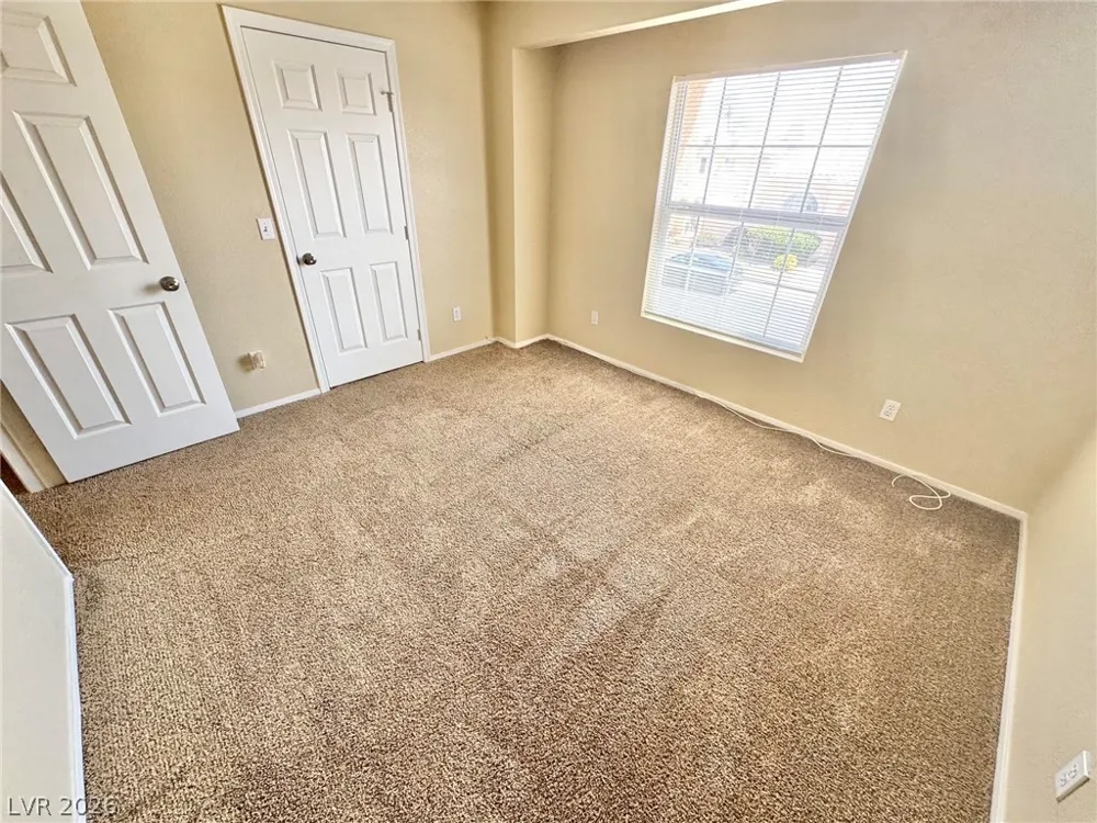 8456 Indigo Sky Avenue Las Vegas, NV 89129