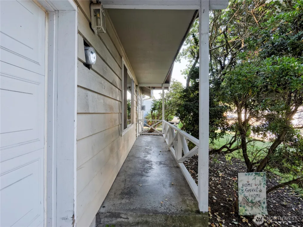 30443 3rd Avenue S Federal Way, WA 98003