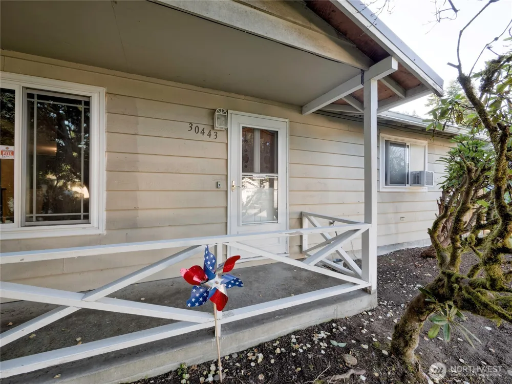 30443 3rd Avenue S Federal Way, WA 98003
