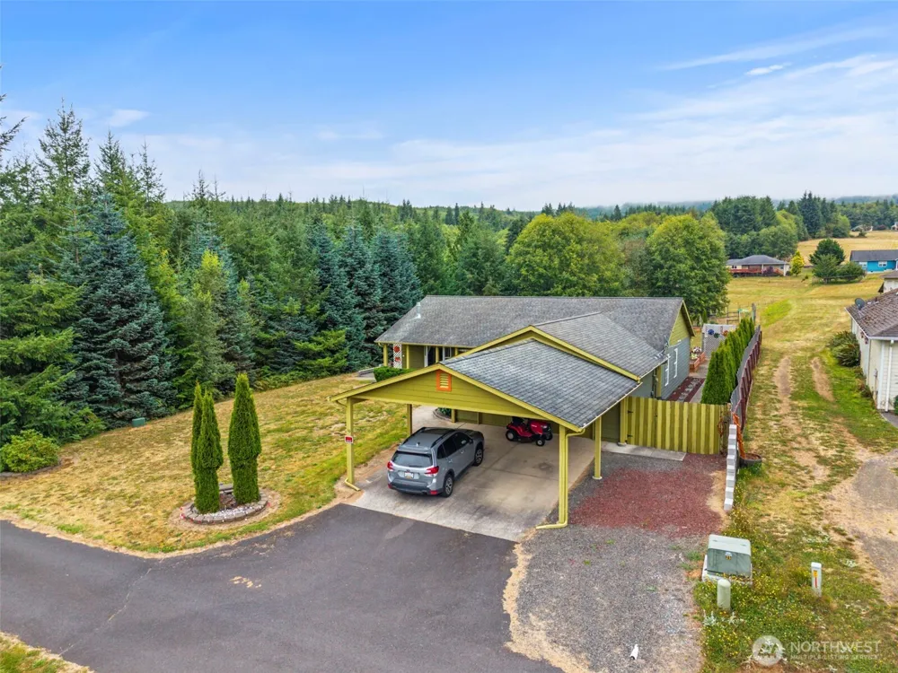 10 Par Drive Cathlamet, WA 98612