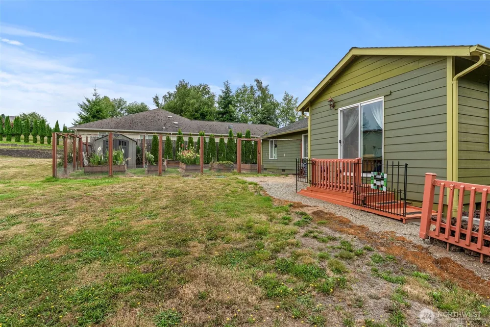 10 Par Drive Cathlamet, WA 98612