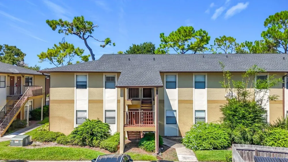 10199 SAILWINDS BOULEVARD S #201 Largo, FL 33773
