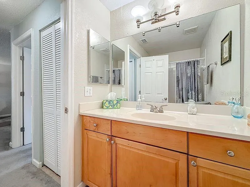 10199 SAILWINDS BOULEVARD S #201 Largo, FL 33773