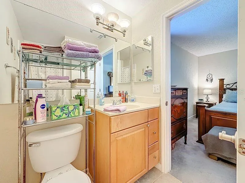 10199 SAILWINDS BOULEVARD S #201 Largo, FL 33773