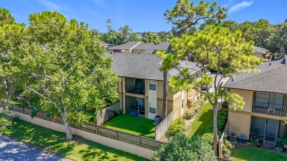 10199 SAILWINDS BOULEVARD S #201 Largo, FL 33773