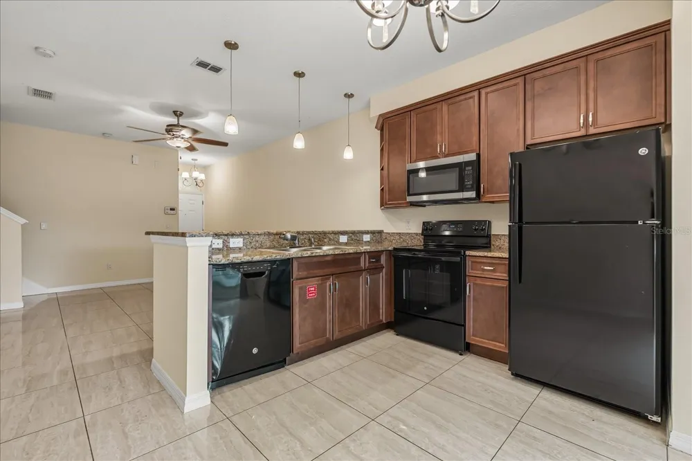 2036 ROYAL VISTA COURT Orlando, FL 32817
