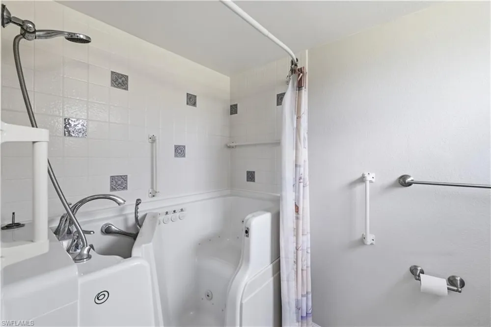 19505 Quesada Avenue #LL108 Port Charlotte, FL 33948