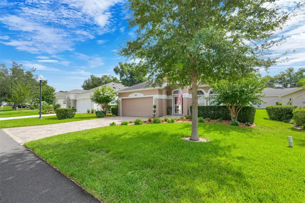 4243 NEWLAND STREET Clermont, FL 34711