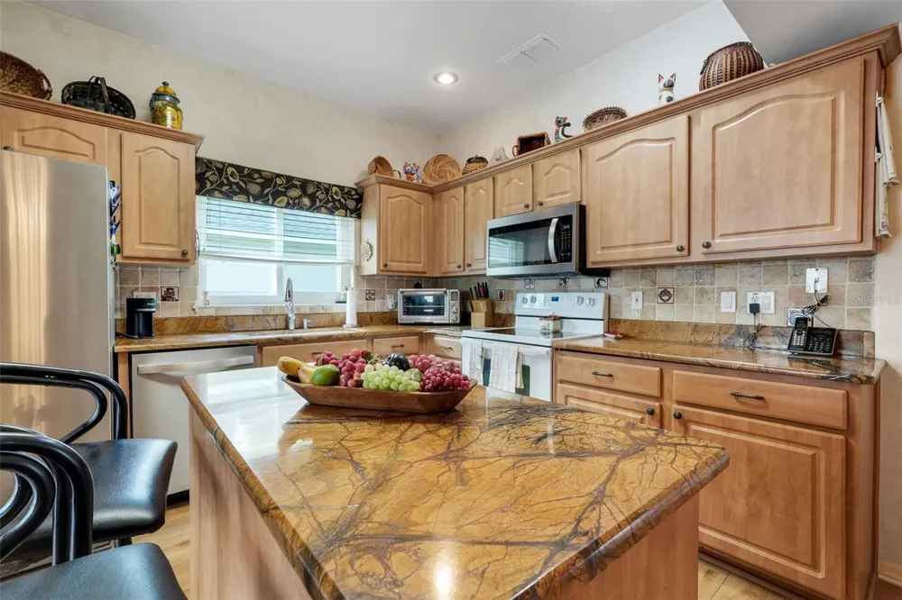 4243 NEWLAND STREET Clermont, FL 34711