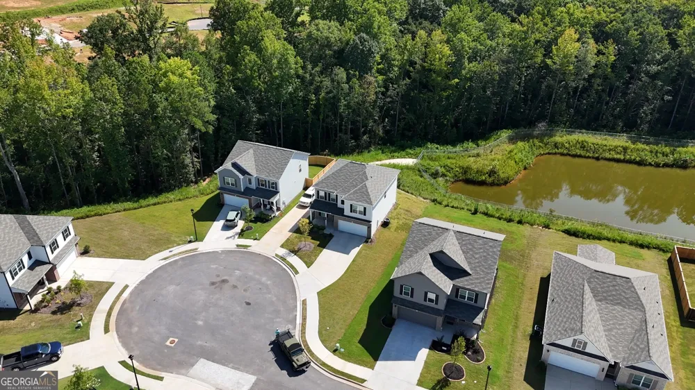 662 Blackshear TRL Temple, GA 30179