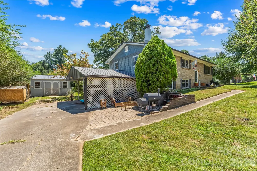 312 Hidden Valley Circle Canton, NC 28716