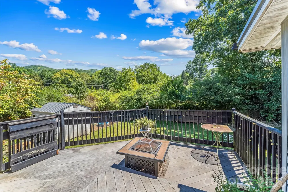 312 Hidden Valley Circle Canton, NC 28716