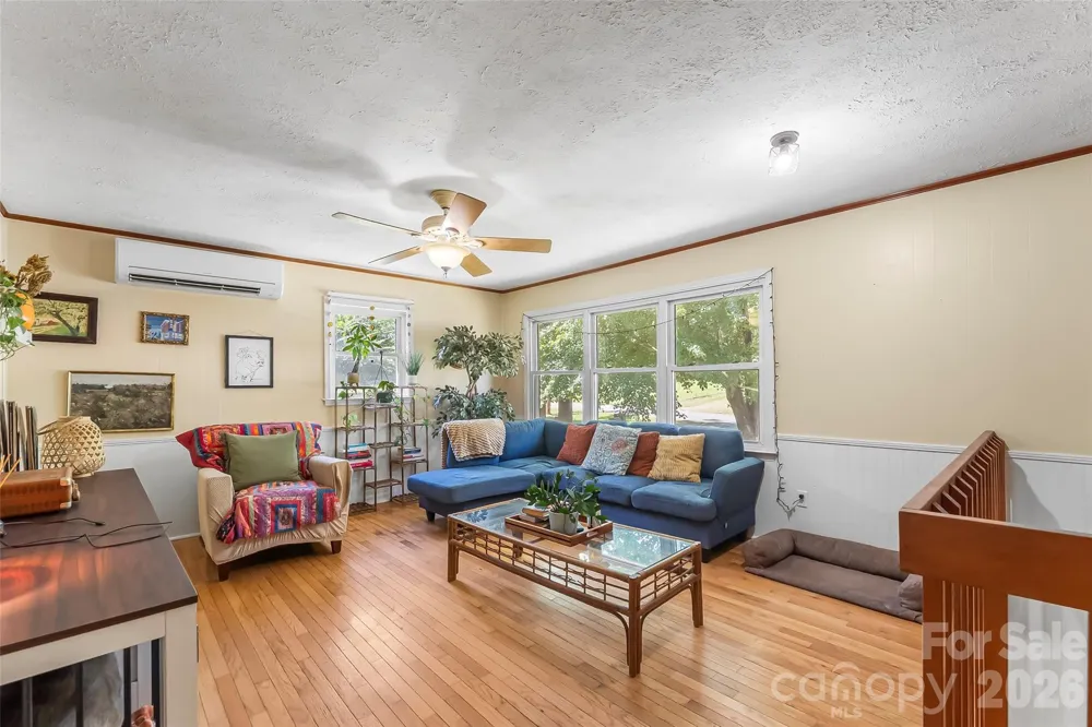 312 Hidden Valley Circle Canton, NC 28716