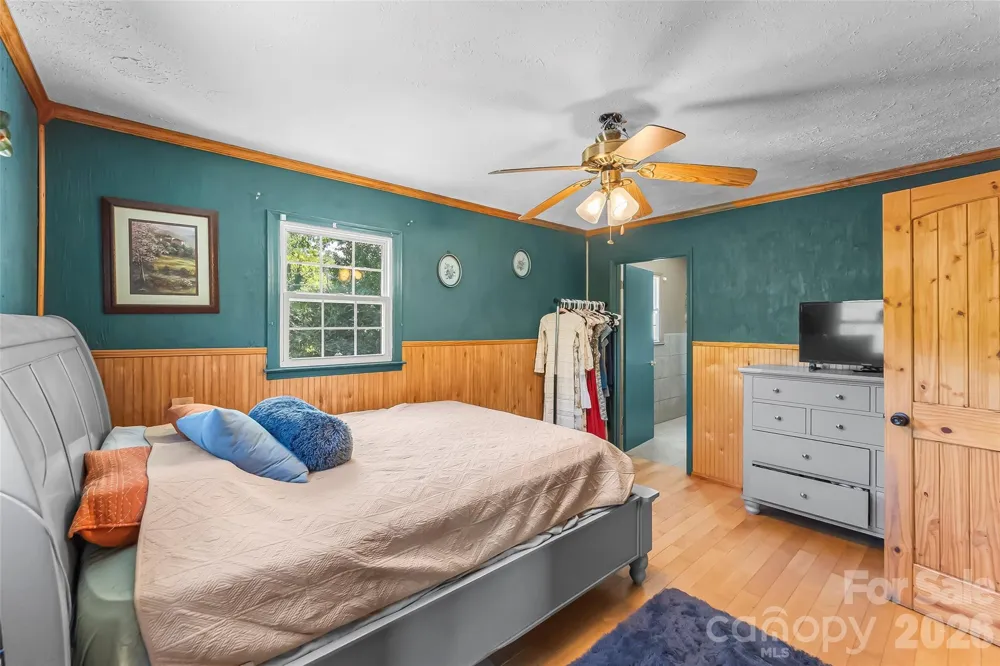 312 Hidden Valley Circle Canton, NC 28716