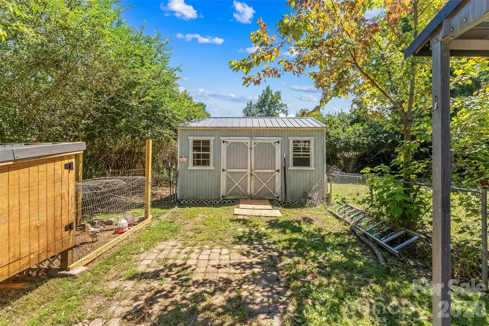312 Hidden Valley Circle Canton, NC 28716