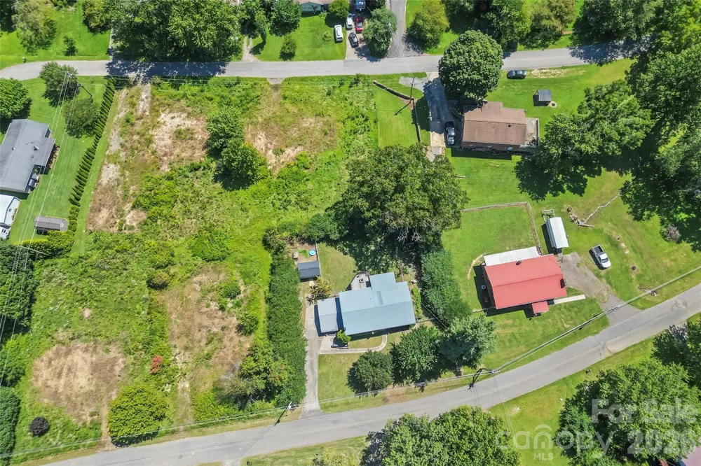 312 Hidden Valley Circle Canton, NC 28716