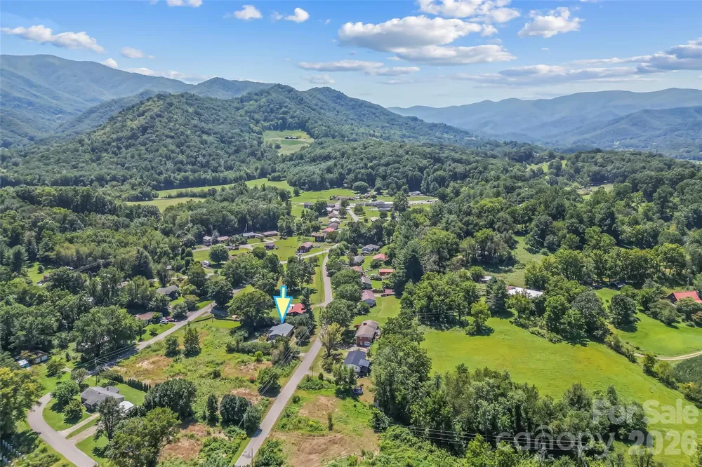 312 Hidden Valley Circle Canton, NC 28716