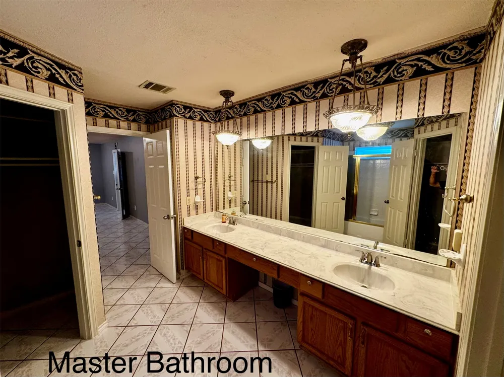 8514 Red Willow Drive Austin, TX 78736