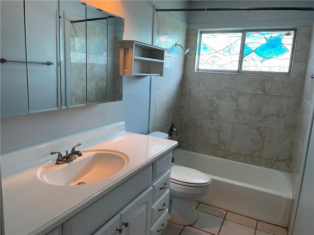 1601 Taylor Gaines Street #B Austin, TX 78741