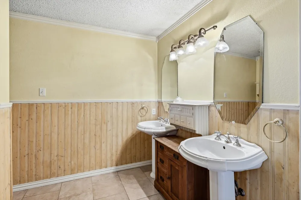 2714 Skyview Drive Corinth, TX 76210