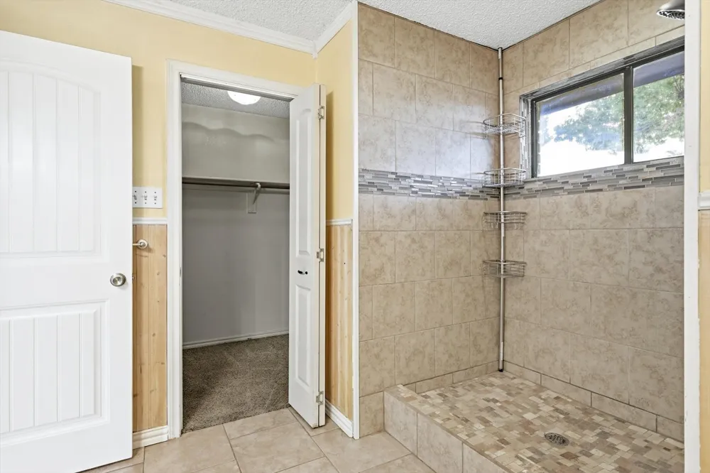 2714 Skyview Drive Corinth, TX 76210