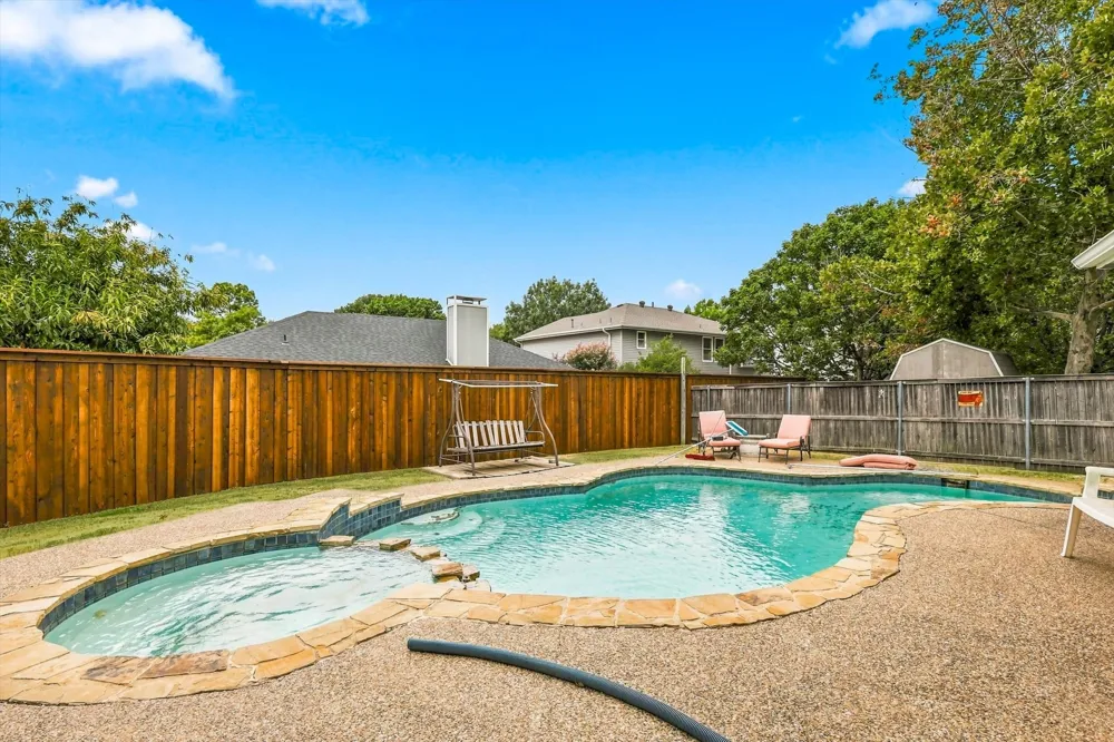 2714 Skyview Drive Corinth, TX 76210