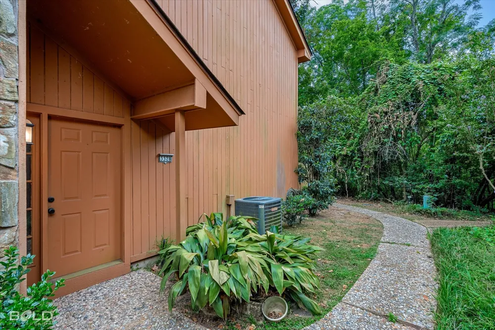 3328 Eastwood Drive Shreveport, LA 71105