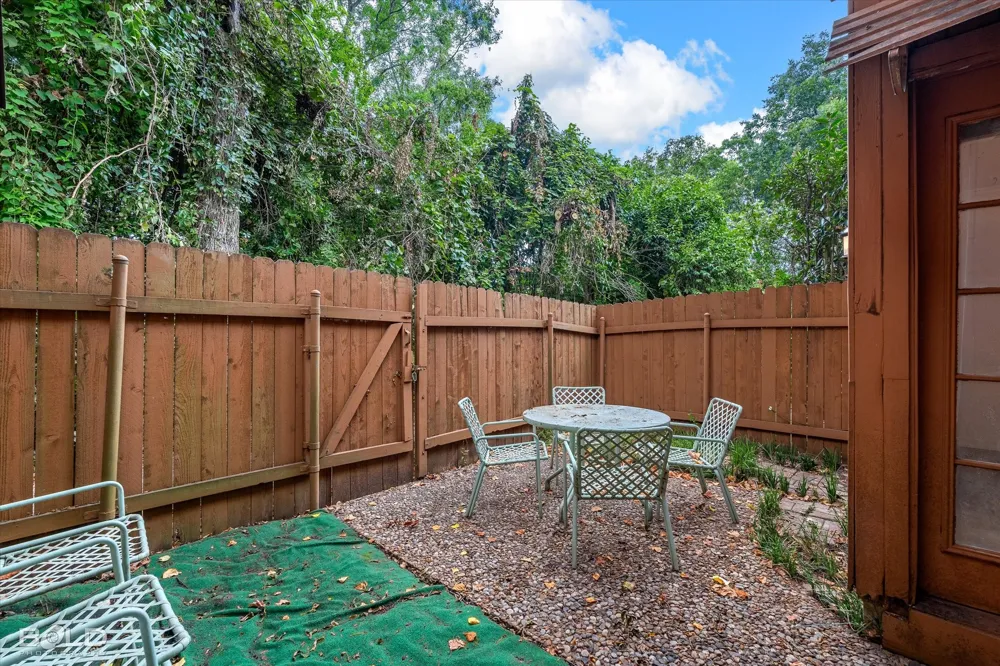 3328 Eastwood Drive Shreveport, LA 71105
