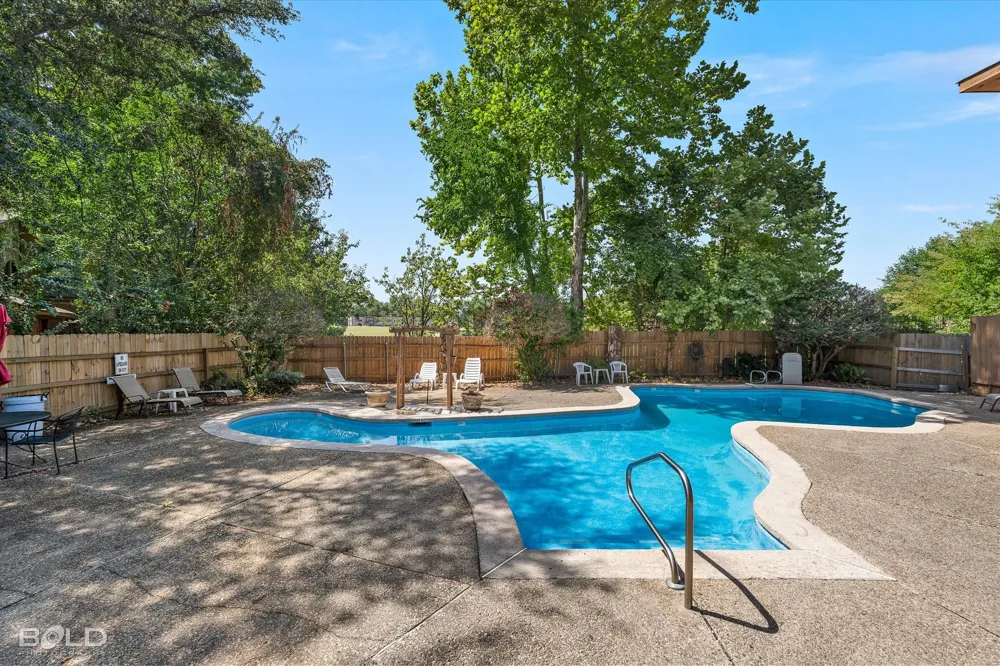 3328 Eastwood Drive Shreveport, LA 71105