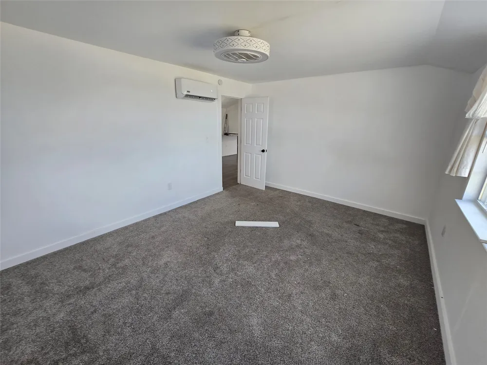 1413 Lynock Lane Azle, TX 76020