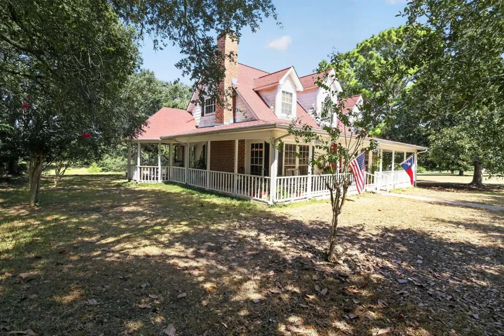 3507 Azalea Street Brenham, TX 77833