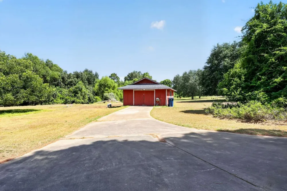 3507 Azalea Street Brenham, TX 77833