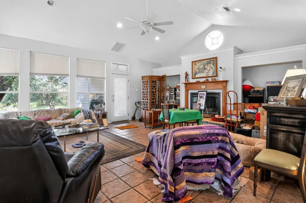 3507 Azalea Street Brenham, TX 77833