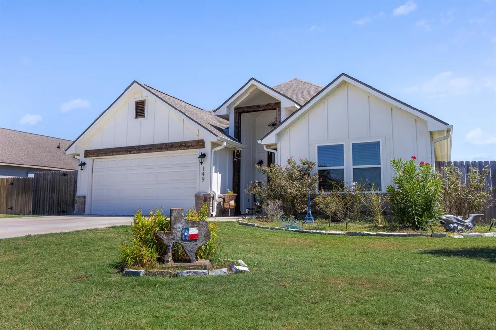149 Windmill Road Snook, TX 77879