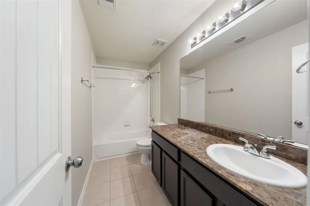 11995 La Salle River Road Conroe, TX 77304