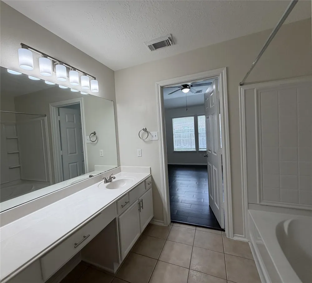 2131 Pickwick Pines Drive Humble, TX 77396
