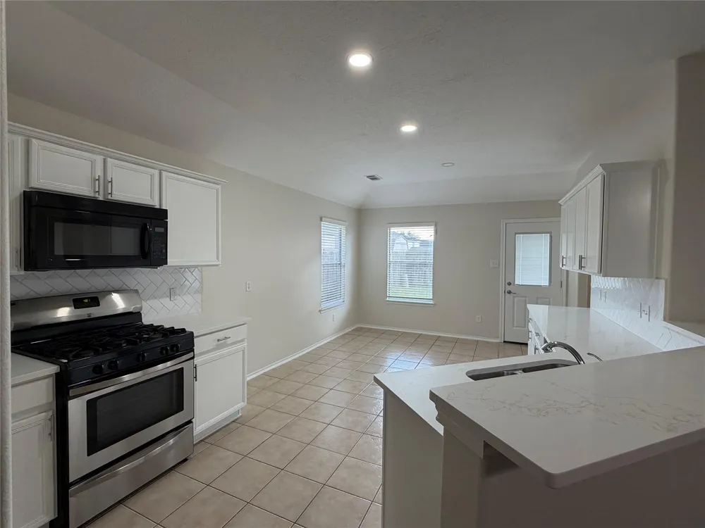 2131 Pickwick Pines Drive Humble, TX 77396