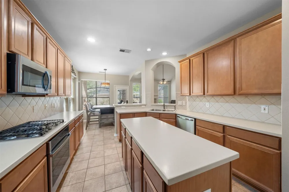 13711 Layton Hills Drive Cypress, TX 77429