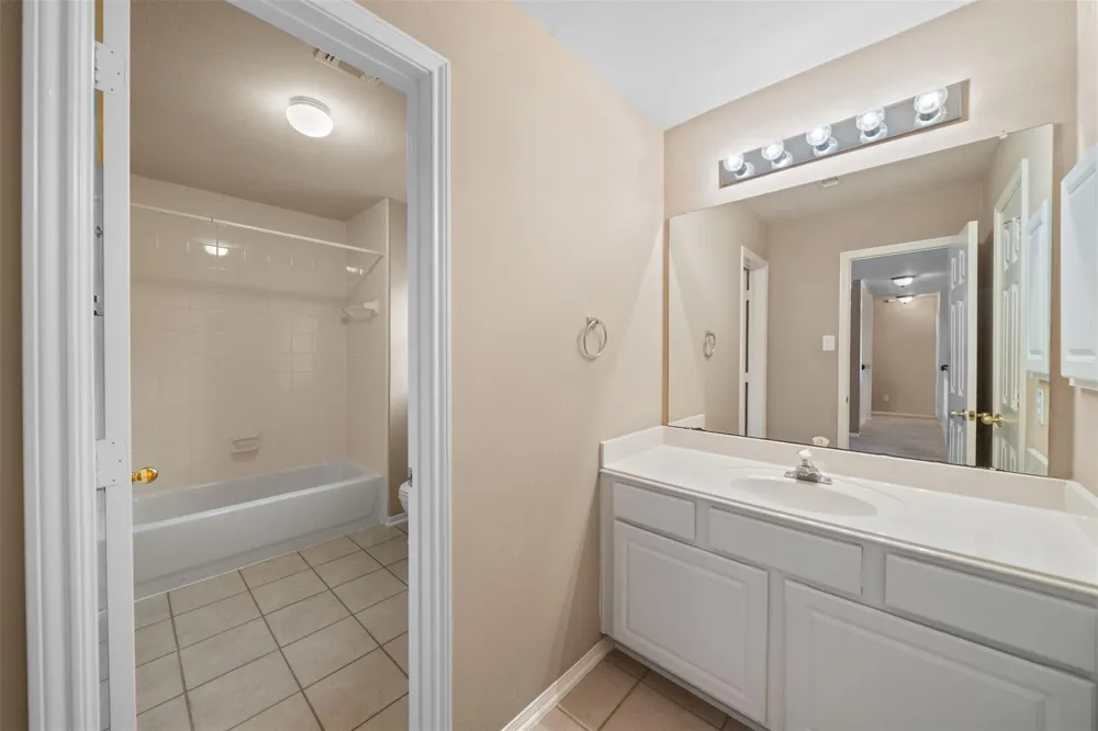13711 Layton Hills Drive Cypress, TX 77429