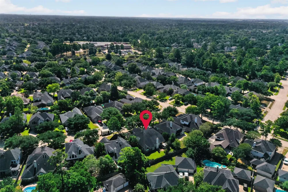 13711 Layton Hills Drive Cypress, TX 77429