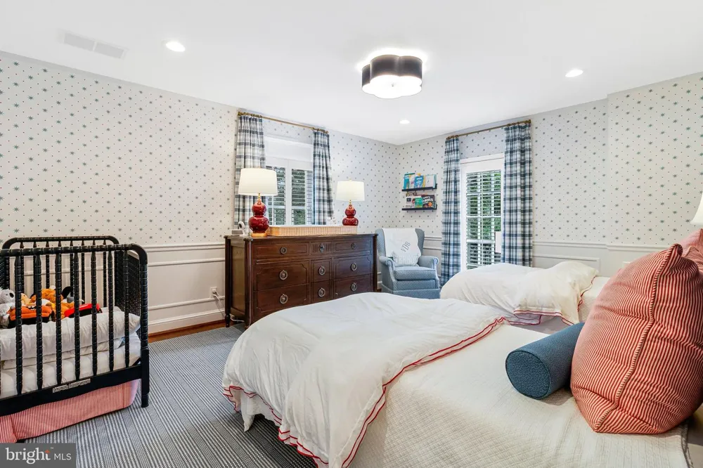 4607 KENMORE DRIVE NW Washington, DC 20007