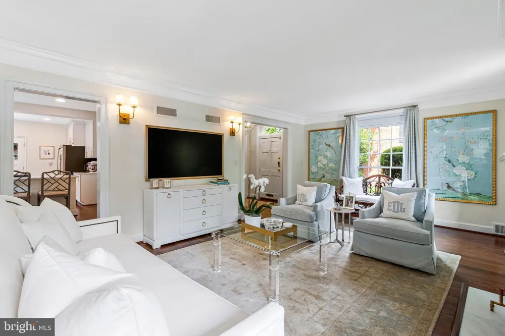 4607 KENMORE DRIVE NW Washington, DC 20007